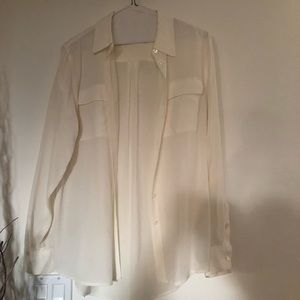 100% Silk Vince Camuto shirt